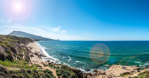 Paesaggio della costa sarda in primavera