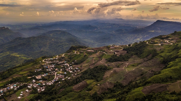 Paesaggio della montagna in Thailandia