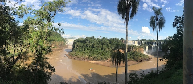 Paesaggio delle cascate di Iguazu