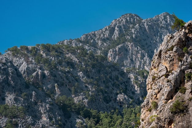 paesaggio di montagna, cime di rocce calcaree della catena del Tauro