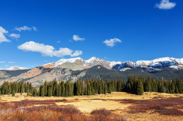 Paesaggio di montagna nelle montagne rocciose del Colorado, Colorado, Stati Uniti.