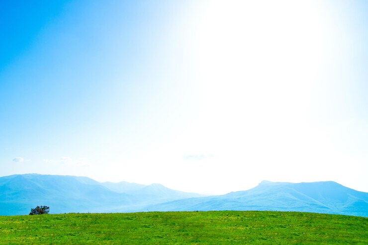 Foto paesaggio di montagna