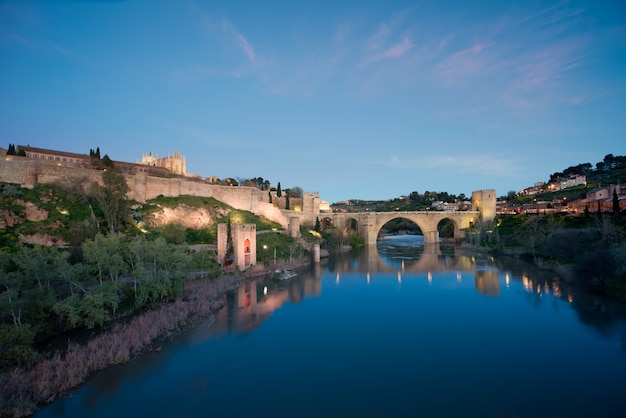 Paesaggio di Toledo, patrimonio mondiale dell&#39;UNESCO. Edificio storico vicino a Madrid, in Spagna.