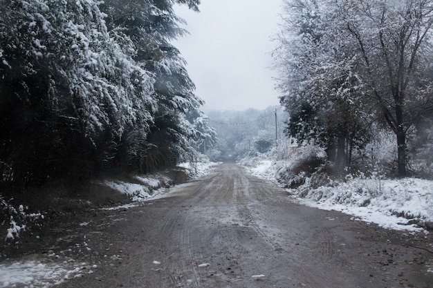 Paesaggio innevato nella Valle Calamuchita, Cordoba, Argentina