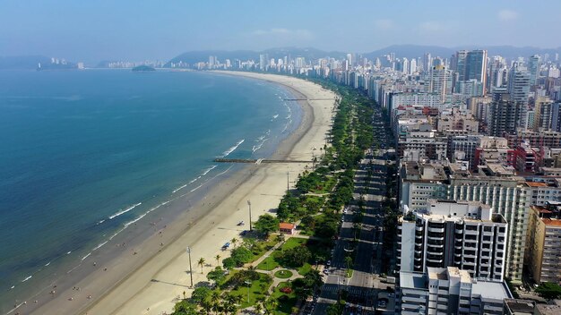 Paesaggio panoramico della città costiera di Santos, stato di Sao Paulo, Brasile