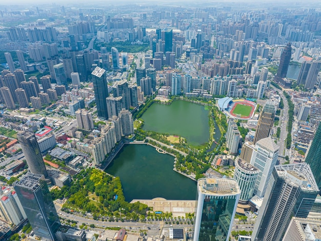 Paesaggio panoramico della città di Wuhan CBD