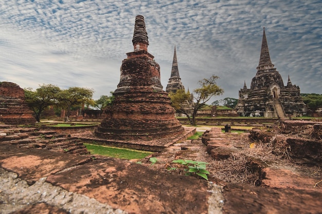 Paesaggio Parco storico di Ayutthaya ad AyutthayaIl famoso tempio dell'equivalente umano Thailandia