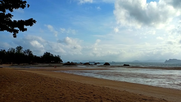 Paesaggio Tubkaek spiaggia tramonto Krabi Thailandia