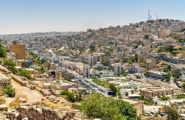 Paesaggio urbano del centro di Amman dalla cittadella - Giordania