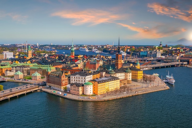 Paesaggio urbano dell'orizzonte della città della città vecchia di Stoccolma della Svezia