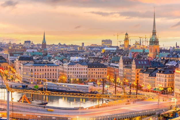 Paesaggio urbano dell'orizzonte della città della città vecchia di Stoccolma della Svezia