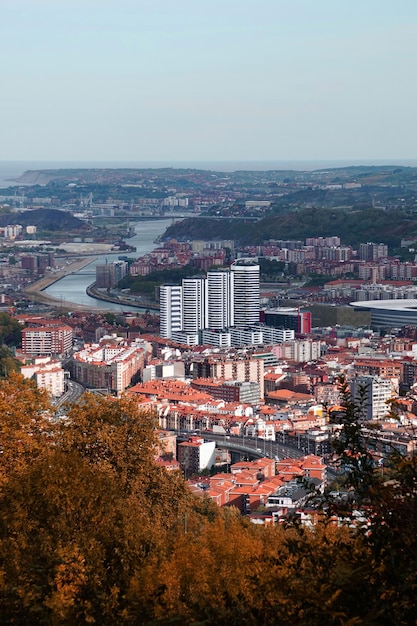 paesaggio urbano e architettura nella città di Bilbao Spagna destinazione di viaggio