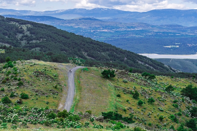 Paesaggio vicino alla diga di Atazar (Madrid, Spagna)