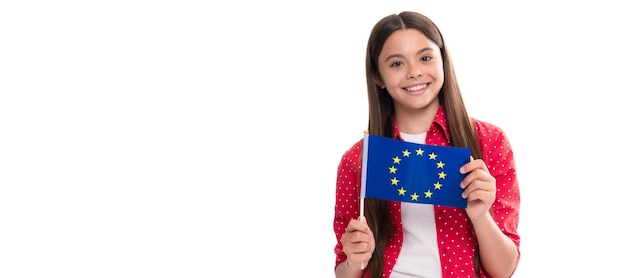 Paesi Schengen visto turistico educazione all'estero per bambino bambino isolato su bianco studio all'estero Ritratto di ragazza della scuola studente studio banner intestazione Bambino della scuola allievo faccia spazio copia