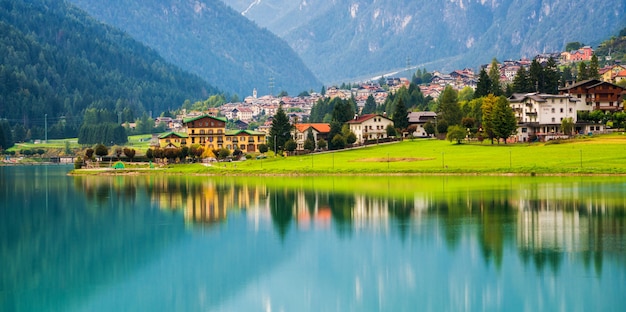 Paesino di montagna in Auronzo di Cadore, Italia