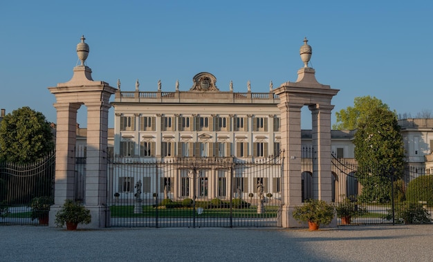 Palazzo Brambilla a Cassano d'Adda