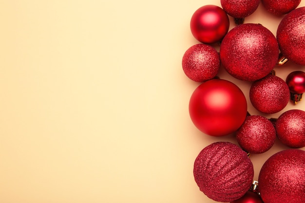 Palle di Natale rosse per la decorazione