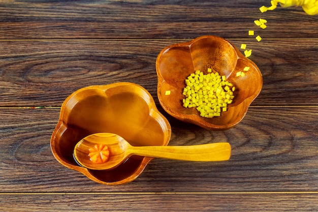 Palle Matzah in una ciotola di zuppa