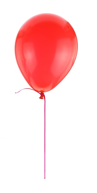 Palloncino rosso e nastro che volano isolati su sfondo bianco