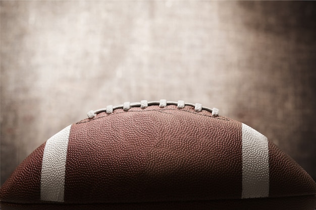 Pallone da football americano, vista ravvicinata