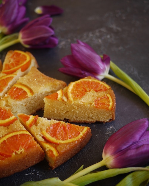 Pan di Spagna a forma di cuore per San Valentino