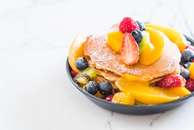 pancake con frutti misti