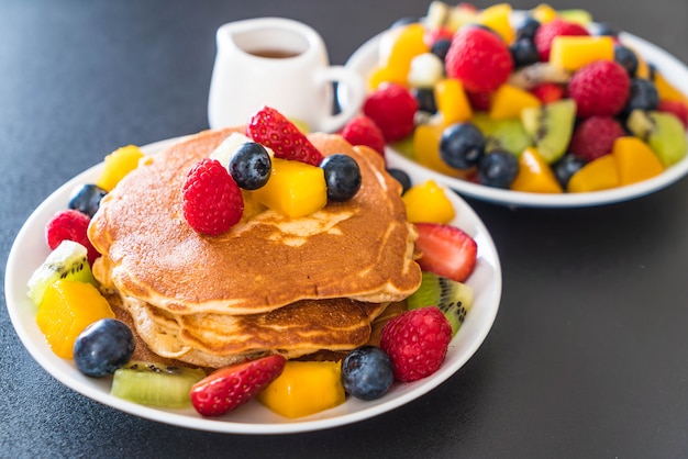 pancake con frutti misti