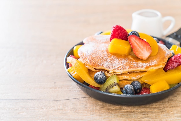 pancake con frutti misti