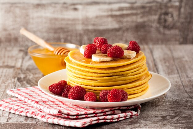 Pancakes con frutti di bosco