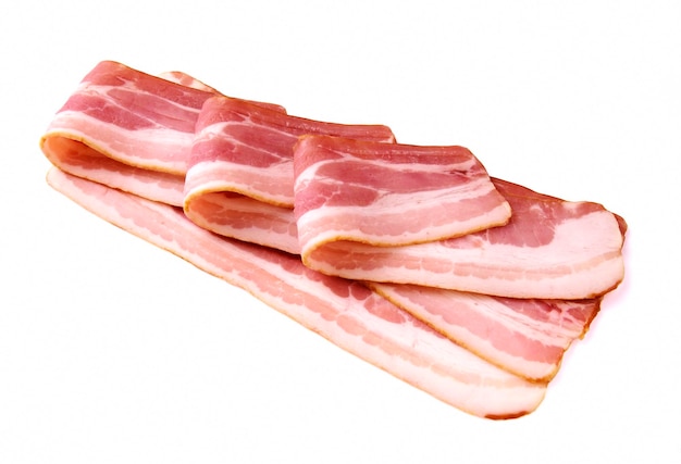 pancetta isolato su sfondo bianco