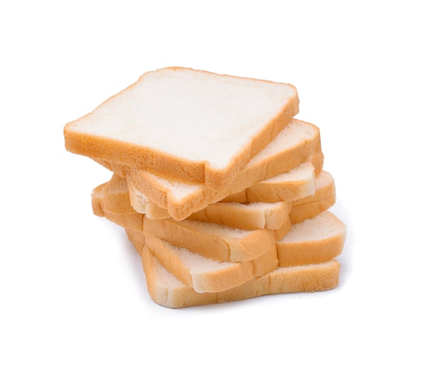 Pane a fette isolato su bianco