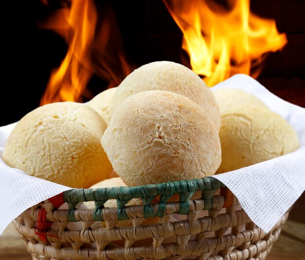 Pane al formaggio uno spuntino tradizionale brasiliano