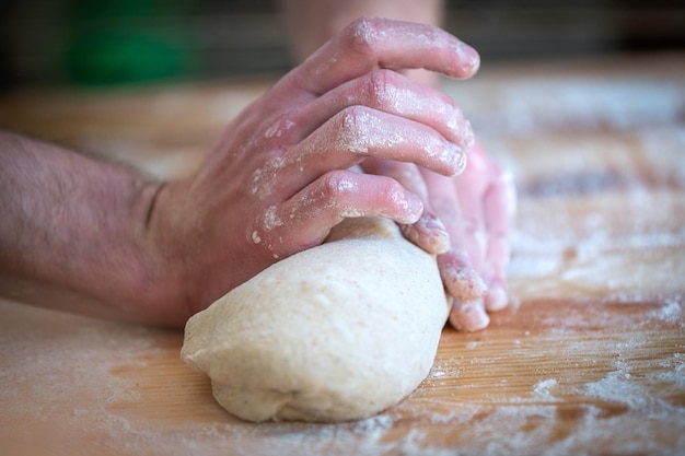 Pane crudo francese fresco e gustoso