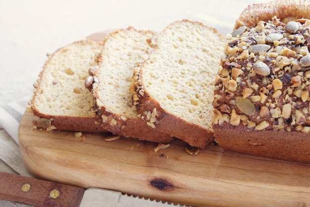 pane di mandorle senza glutine, dieta chetogenica