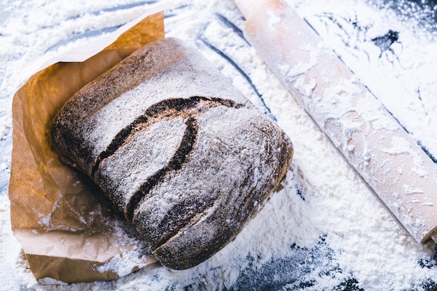 Pane di pane fresco, vista dall'alto di cibo