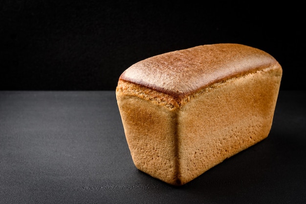 Pane di segale sul tavolo