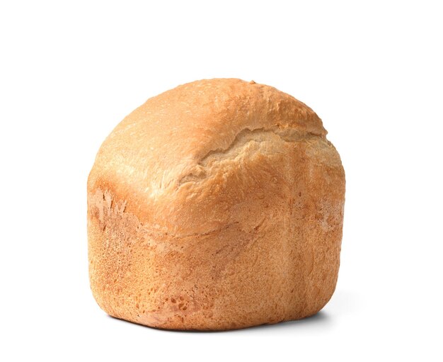 Pane fatto in casa dalla macchina da pane isolato su sfondo bianco