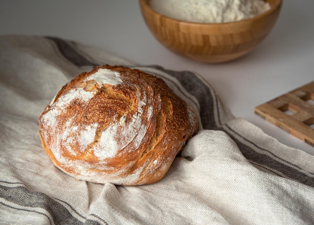 Pane fresco fatto in casa Concetto di cibo sano