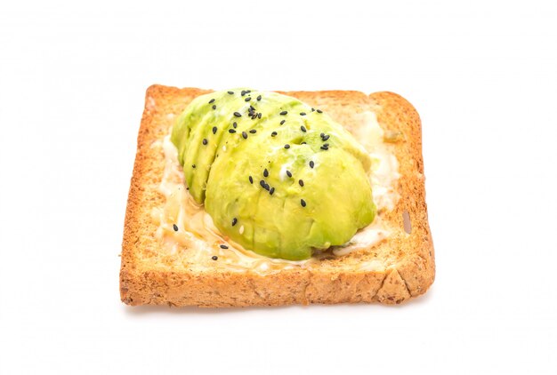 pane integrale con pane tostato con avocado