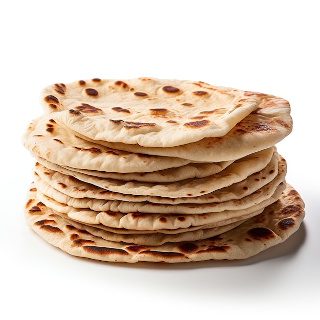 Pane pita isolato su sfondo bianco