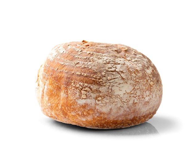Pane tondo isolato su sfondo bianco