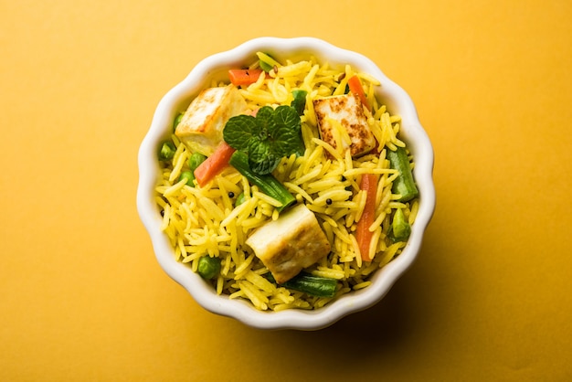 Paneer biryani vegetariano o Panir Pulav, popolare cibo indiano