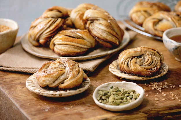 Panini svedesi al cardamomo Kanelbulle