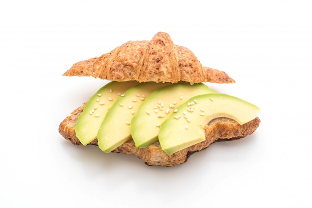 panino con avocado e croissant