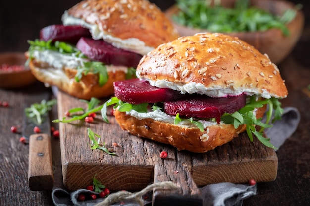 Panino sano e fresco per colazione o pranzo freschi