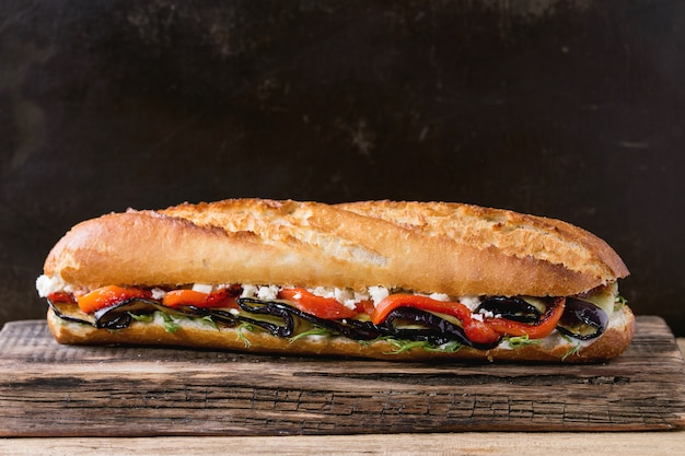 Panino vegetariano baguette