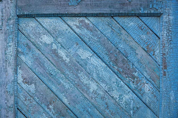 Pannelli in legno antico. I pannelli di legno dipinti di verde orizzontale si chiudono su.