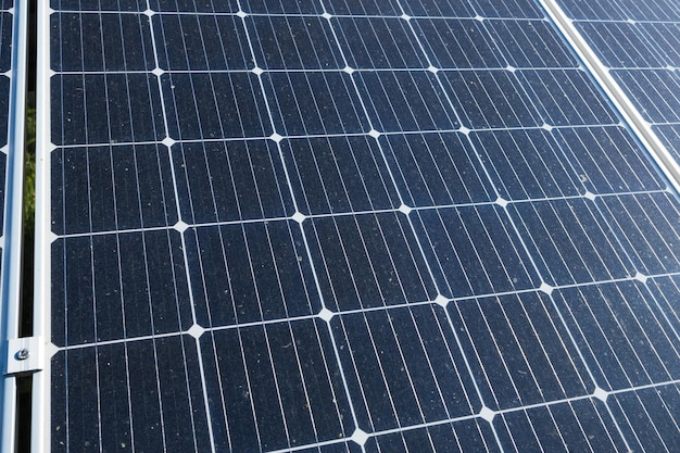 Pannello solare o batteria Fonte di energia alternativa energia solare