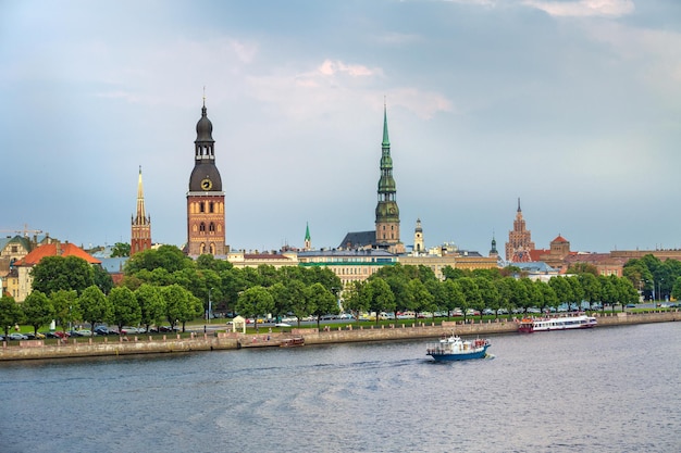 Panorama del centro storico di Riga, Lettonia