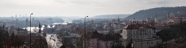 Panorama del fiume Moldava e del centro storico di Praga